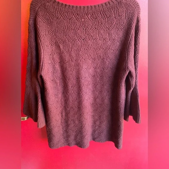 LC Lauren Conrad Maroon lace knit 3/4 sleeve tunic-like Sweater. Fun Fall color - Picture 4 of 5